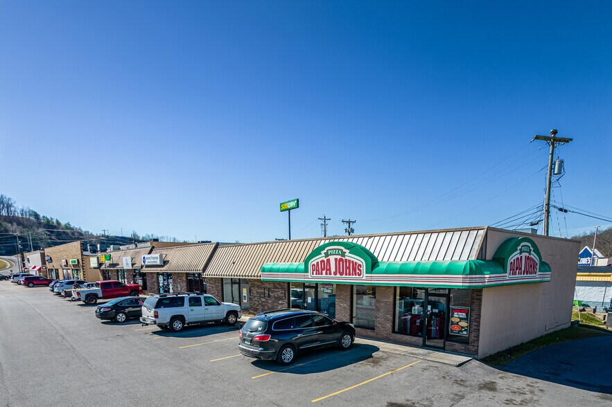 More Photos Of 309-419 KY-321, Paintsville General Retail For Lease