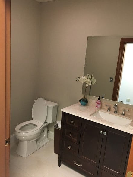 More Photos Of 80 Worcester St, North Grafton Storefront Retail Office For Lease