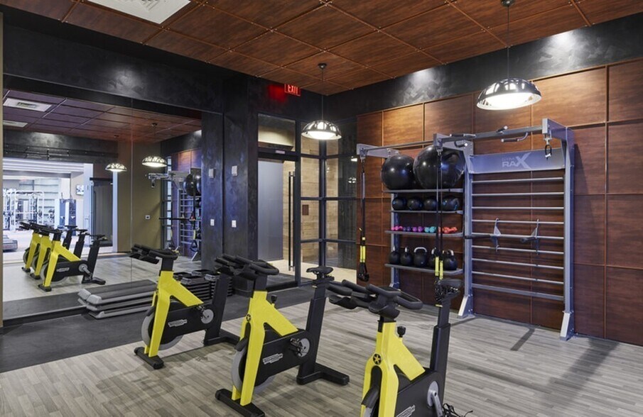 More Photos Of 1213 Walnut St, Philadelphia Apartments For Lease