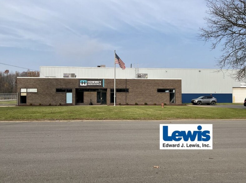 More Photos Of 427 Thacher Ln, Youngstown Warehouse For Lease