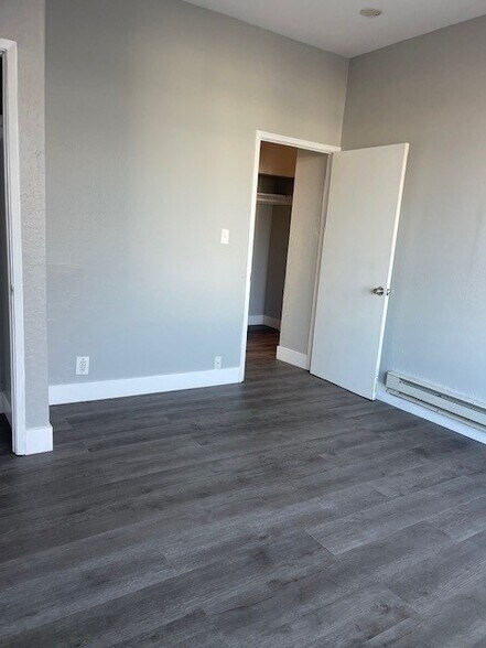 More Photos Of 848 International Blvd, Oakland Apartments For Sale