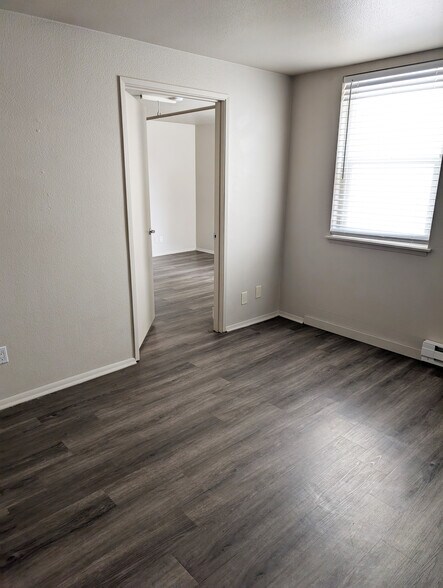 More Photos Of 101 S 1st St, Shelton Apartments For Sale