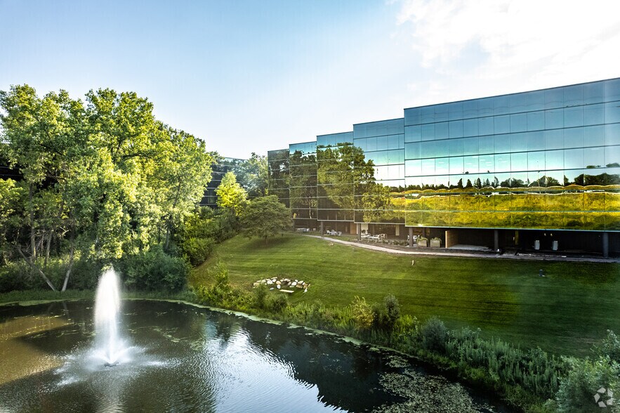 More Photos Of 12800 Whitewater Dr, Minnetonka Coworking Space