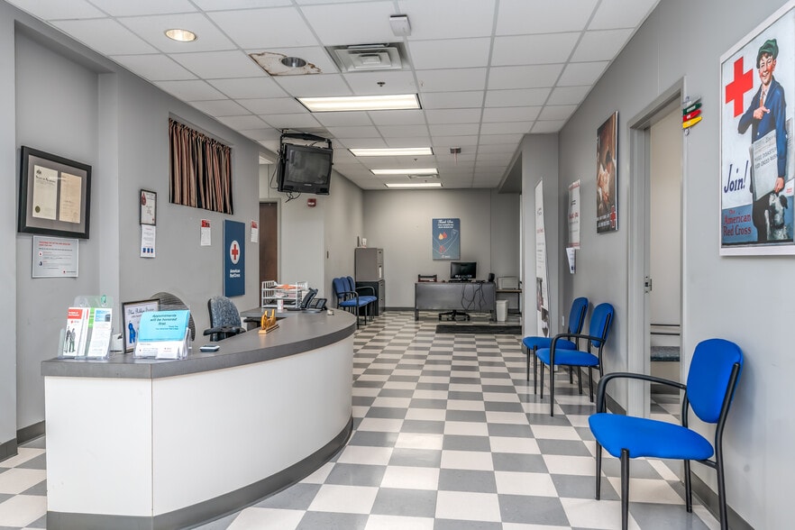 More Photos Of 5015 Woods Crossing Rd, Montgomery Office For Sale