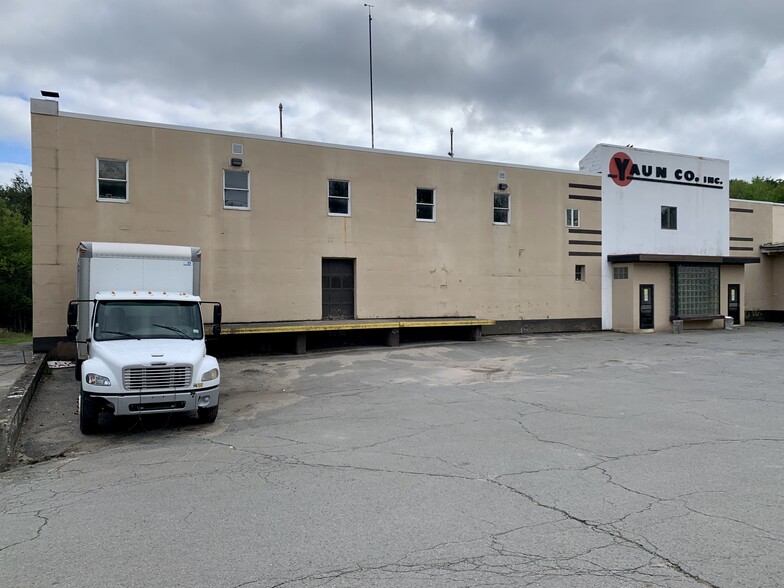 Primary Photo Of 240 Chestnut St, Liberty Warehouse For Lease