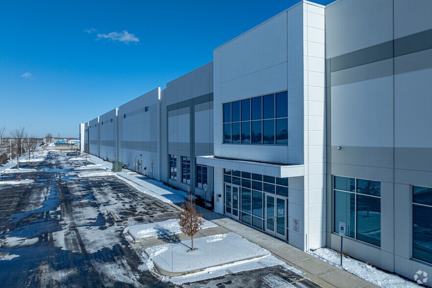 More Photos Of 16323 Prologis Pky, Lockport Distribution For Lease