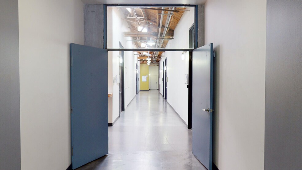 More Photos Of 4223 Glencoe Ave, Marina Del Rey Loft Creative Space For Lease