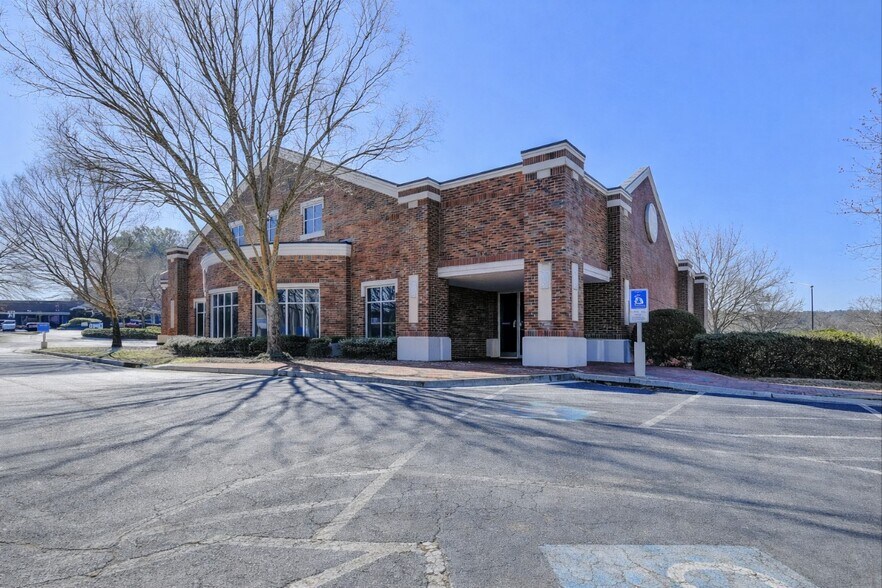 More Photos Of 10500 Old Alabama Connector Rd, Alpharetta Bank For Sale