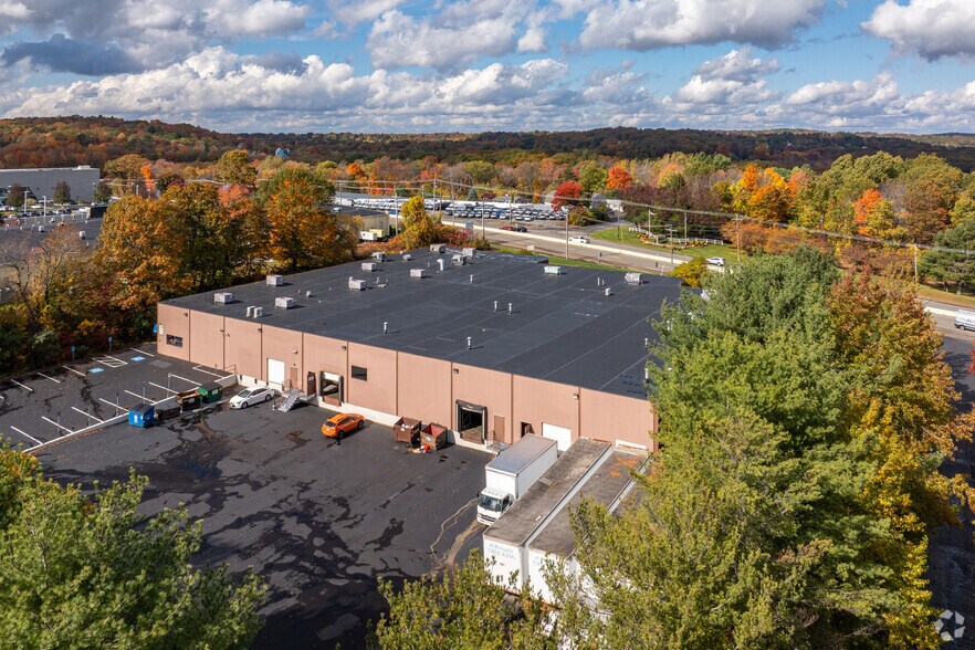 More Photos Of 810 Boston Tpke, Shrewsbury Warehouse For Lease