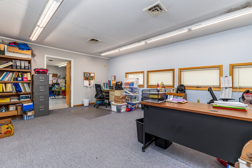 More Photos Of 410 N Union St, Dodgeville Office For Sale