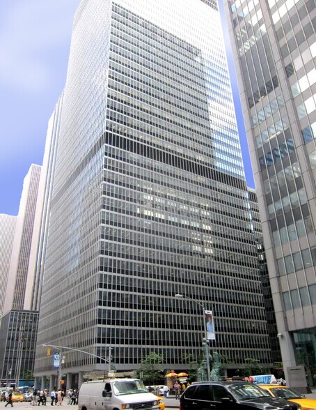 More Photos Of 1285 Avenue of the Americas, New York Office For Lease