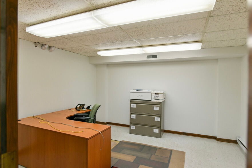 More Photos Of 29 W Franklin St, Hagerstown Apartments For Sale