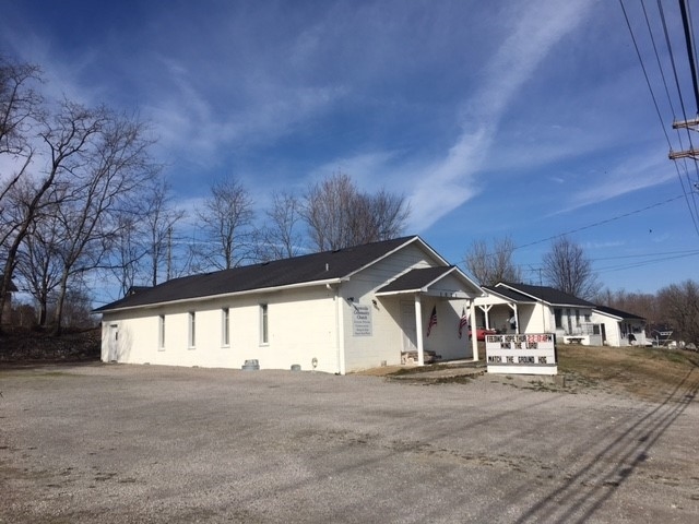 Primary Photo Of 1021 Old Glasgow Rd, Scottsville Religious Facility For Sale