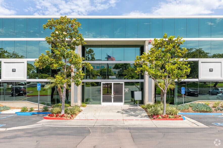 More Photos Of 10350 Barnes Canyon Rd, San Diego Research And Development For Lease