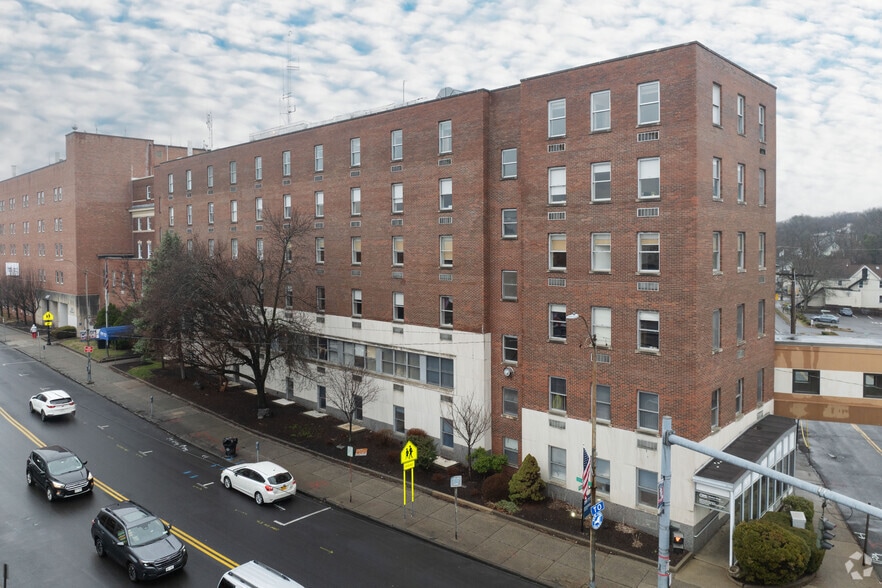 Primary Photo Of 368 Broadway, Kingston Office Residential For Sale