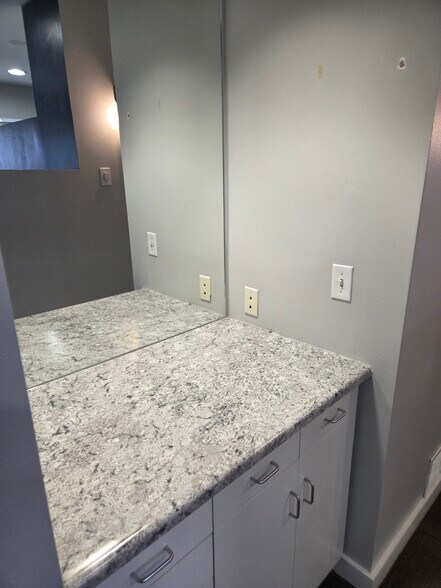 More Photos Of 1445 N 400 E, Logan Medical For Lease