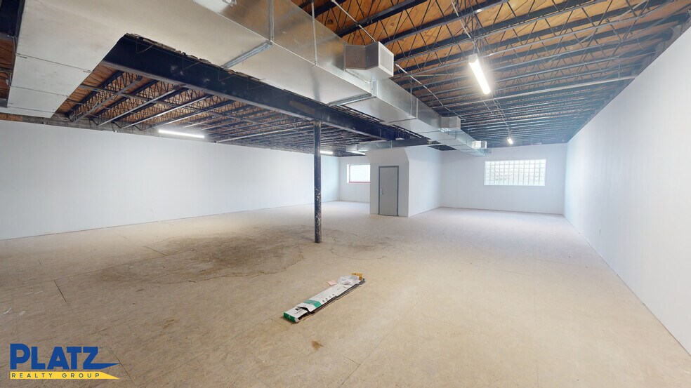 More Photos Of 3143 Mahoning Ave, Youngstown Storefront Retail Residential For Sale