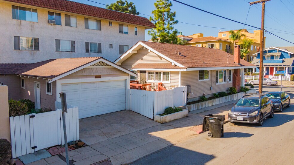 More Photos Of 4095 Front St, San Diego Apartments For Sale