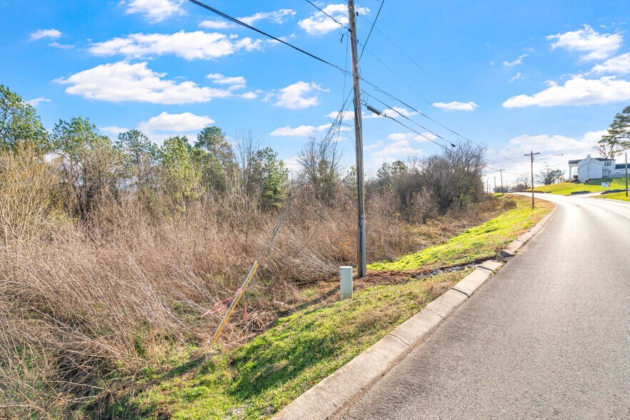 More Photos Of 0 Old Athens Pike, Sweetwater Land For Sale
