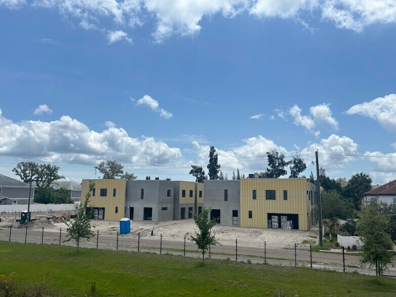 More Photos Of 4210 W Carmen St, Tampa Apartments For Sale