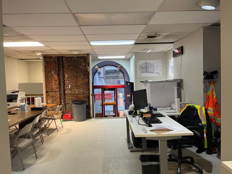 More Photos Of 236 Shady Ave, Pittsburgh Apartments For Lease