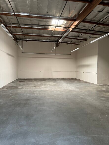 More Photos Of 1202-1228 W Merrill Ave, Rialto Warehouse For Lease