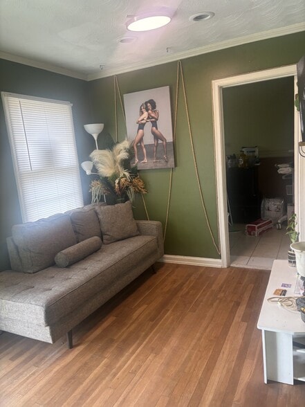 More Photos Of 829 Mt Moriah Rd, Memphis Freestanding For Sale