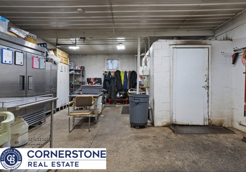 More Photos Of 7621 W Yellowstone Hwy, Casper Food Processing For Sale