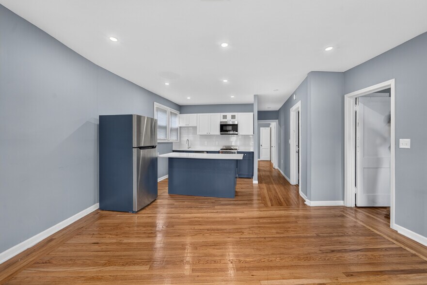 More Photos Of 328 Western ave, Albany Apartments For Sale