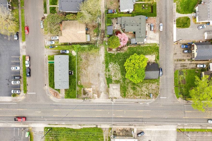 More Photos Of 1823 E St, Washougal Warehouse For Sale