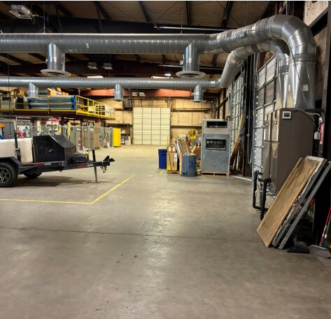 More Photos Of 2425 Dillard St, Grand Prairie Flex For Sale