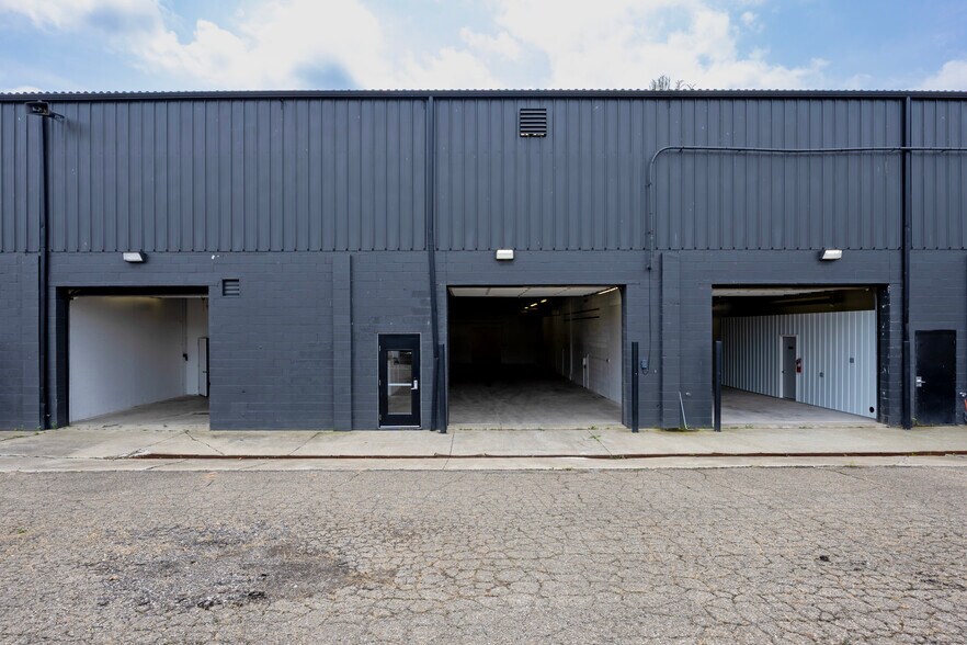 More Photos Of 291 Branstetter St, Wooster Manufacturing For Lease