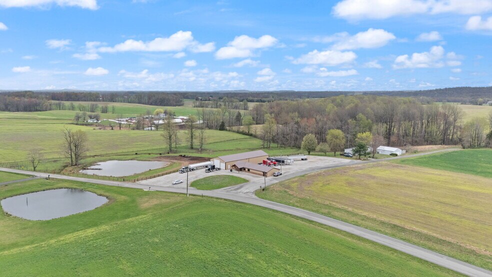 More Photos Of 4564 New Liberty Big Meadow Rd, Knob Lick Warehouse For Sale
