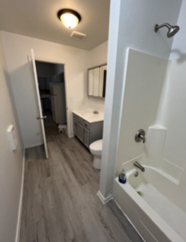 More Photos Of 200 N Washington St, Rochelle Storefront Retail Residential For Sale