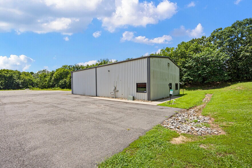 More Photos Of 8411 US Highway 64 W, Russellville Industrial For Sale