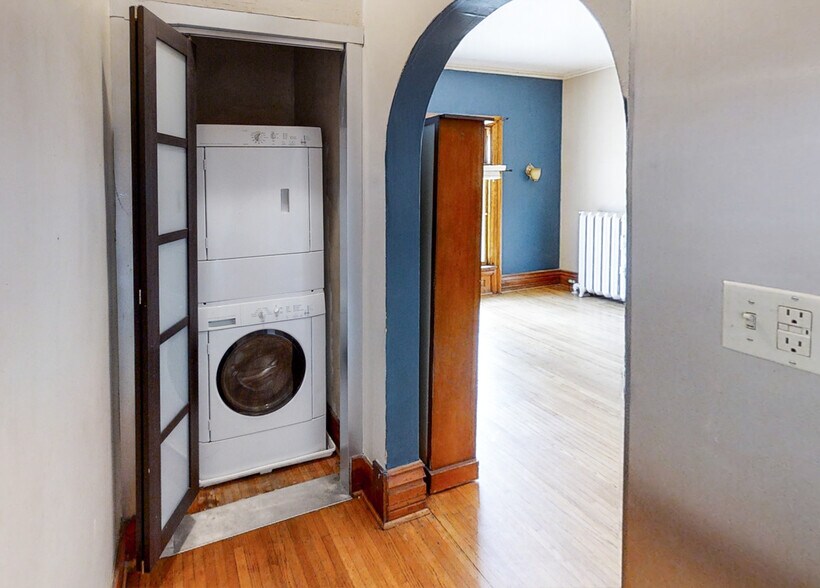 More Photos Of 342-344 W 9th St, Erie Apartments For Sale