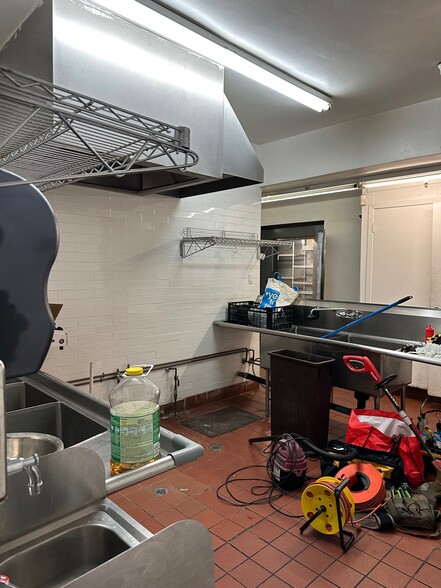 More Photos Of 1465 Webster St, Alameda Restaurant For Sale