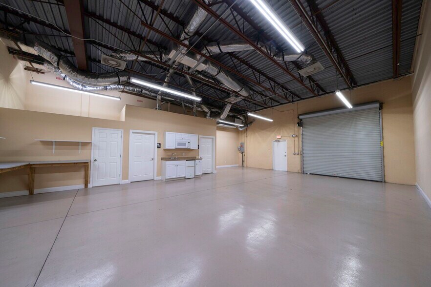 More Photos Of 24551 Production Cir, Bonita Springs Showroom For Lease