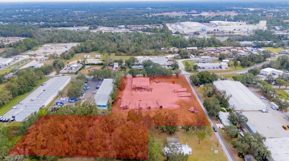 More Photos Of 2701 Airport Rd, Plant City Warehouse For Sale