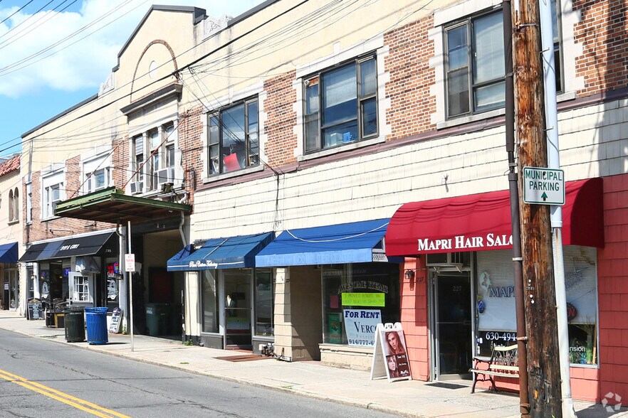 More Photos Of 227-239 Harrison Ave, Harrison Storefront Retail Office For Lease