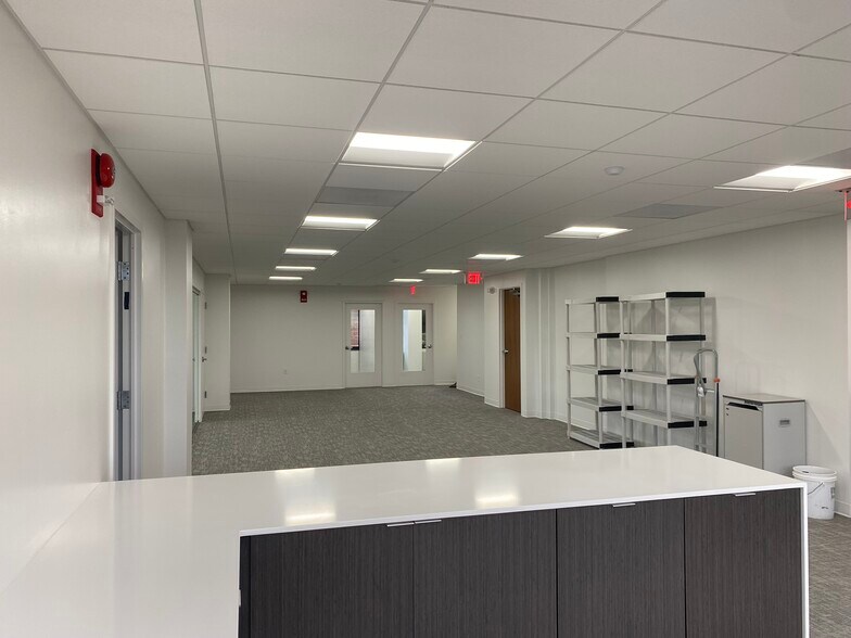 More Photos Of 150 S Washington St, Falls Church Office For Lease