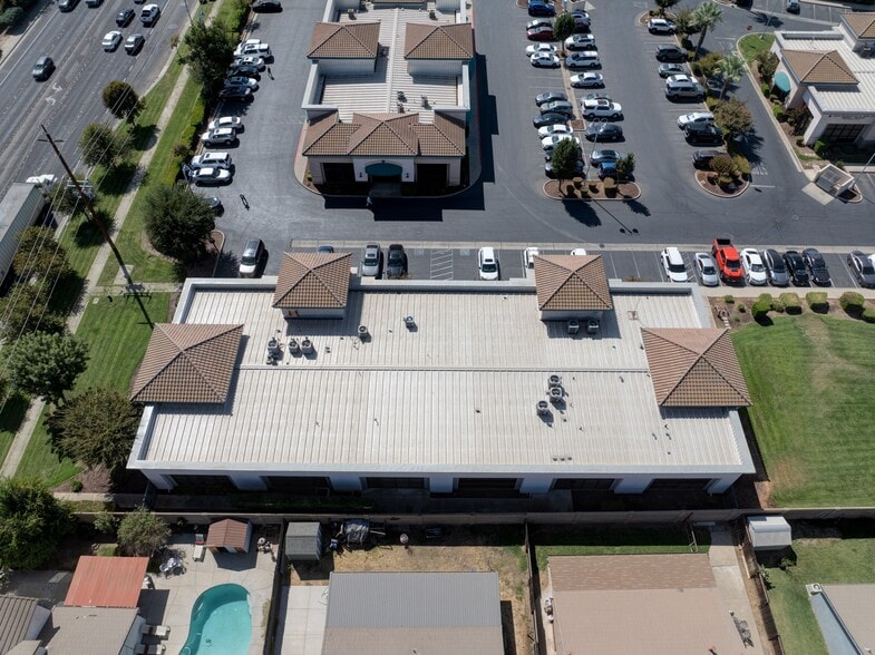 More Photos Of 139 W El Portal Dr, Merced Office For Lease
