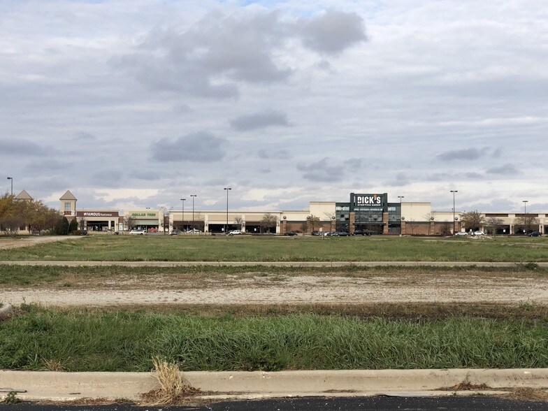 More Photos Of Route 34, Yorkville Unknown For Lease