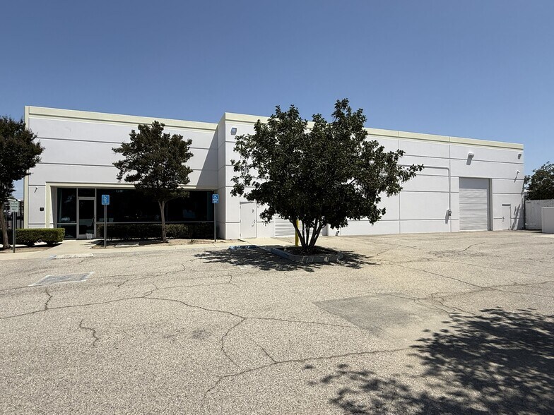 More Photos Of 13521 Benson Ave, Chino Warehouse For Lease