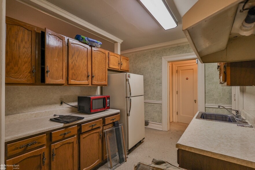 More Photos Of 1619 W Hamilton St, Allentown Funeral Home For Sale