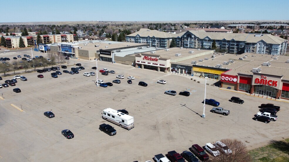 More Photos Of 3201 13th Ave SE, Medicine Hat Unknown For Lease