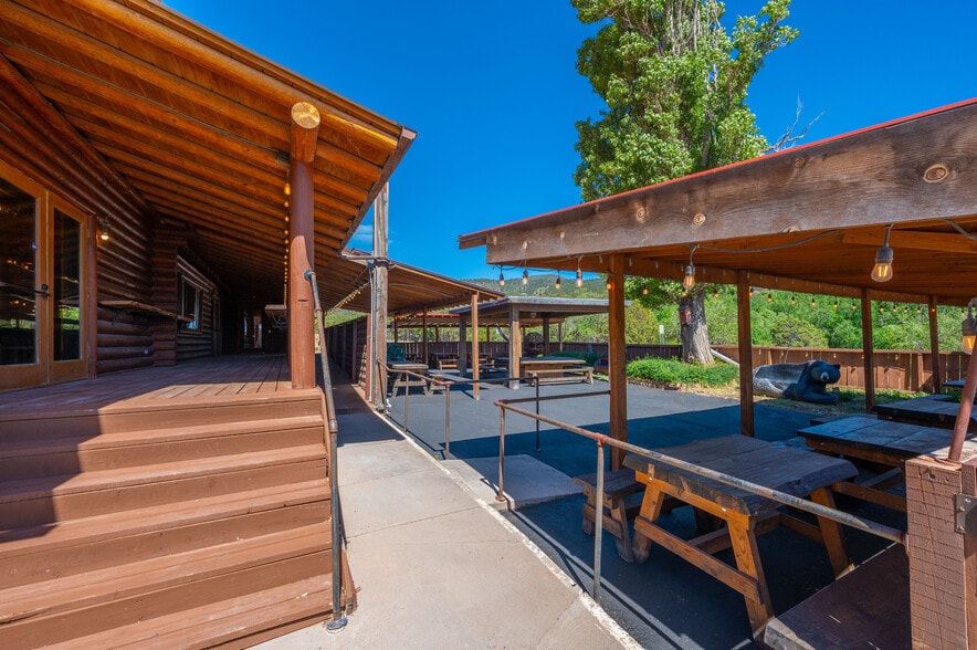 More Photos Of 949 Highway 82, Mountain Park Storefront Retail Residential For Sale