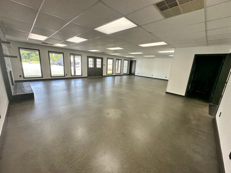 Primary Photo Of 832 Main St, Kannapolis Freestanding For Lease