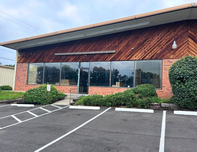 Primary Photo Of 6539 Two Notch Rd, Columbia Freestanding For Lease