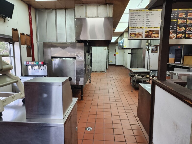 More Photos Of 405 S Central Expy, Allen Restaurant For Sale